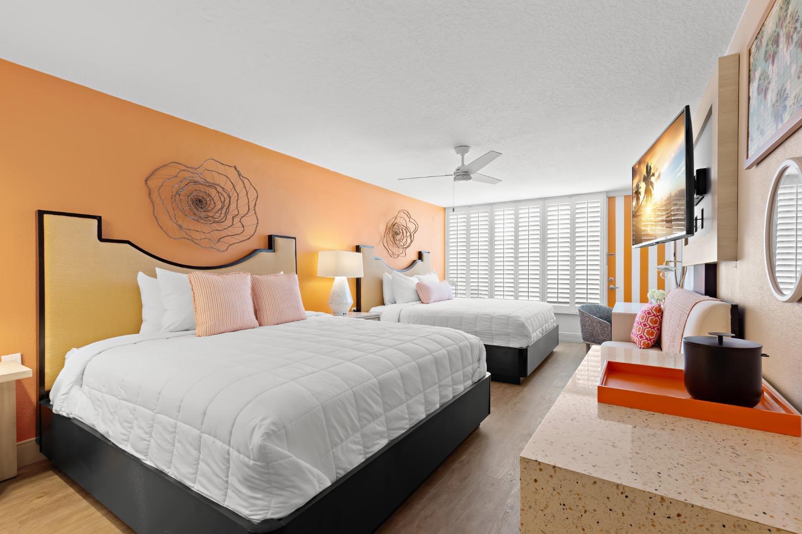 Bellwether Beach Resort St. Pete Beach Exterior foto